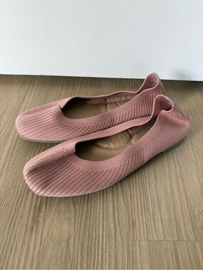Women’s Knit Slip-On Ballet Flats in Dusty Pink